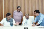 Siddaramaiah Silence On Resignation