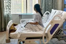 એકટ્રેસ હિના ખાનની તબિયત બગડતાં હોસ્પિટલમાં એડમીટ,ફોટો શેર કરીને ફેન્સને આપી હેલ્થ અપડેટ