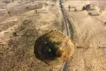 VIDEO: ધ્રૂજાવી દેનારી ઘટના! અચાનક એક વીઘા જમીનમાં 70 ફૂટ ઊંડો ખાડો પડી ગયો, તાત્કાલિક 144 લગાવી દેવાઈ, વિજ્ઞાનીઓ દોડી ગયા