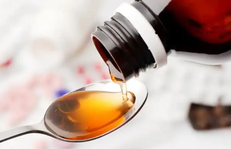 મધ્યપ્રદેશમાં 'જીવલેણ' કફ સિરપ પ્રિસ્ક્રાઈબ કરનારા ડૉક્ટરની ધરપકડ, 10 બાળકોના મોત બાદ કાર્યવાહી 1 - image