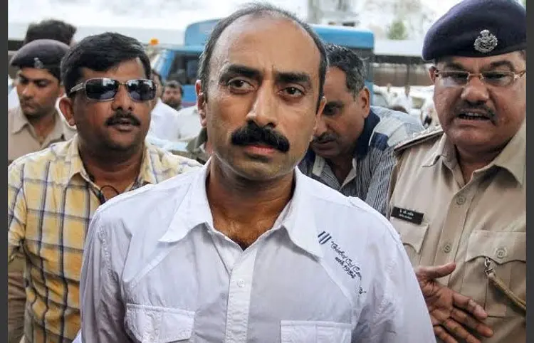 પૂર્વ IPS સંજીવ ભટ્ટને 20 વર્ષની સજા અને રૂ. 2 લાખ દંડ, NDPS કેસમાં પાલનપુર કોર્ટનો ચુકાદો 1 - image